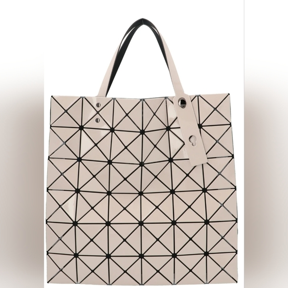 Issey Miyake Handbags - ❤️ NWT BAO BAO ISSEY MIYAKE PINK LUCENT VINYL TOTE BAG - BB27-AG053 ❤️
